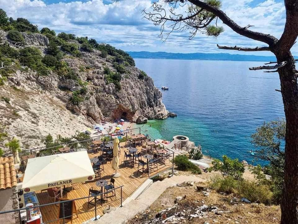 Apartmani Barbara Brseč Εξωτερικό φωτογραφία