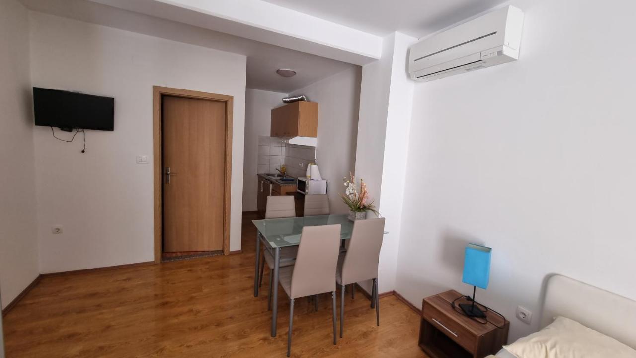 Apartmani Barbara Brseč Εξωτερικό φωτογραφία