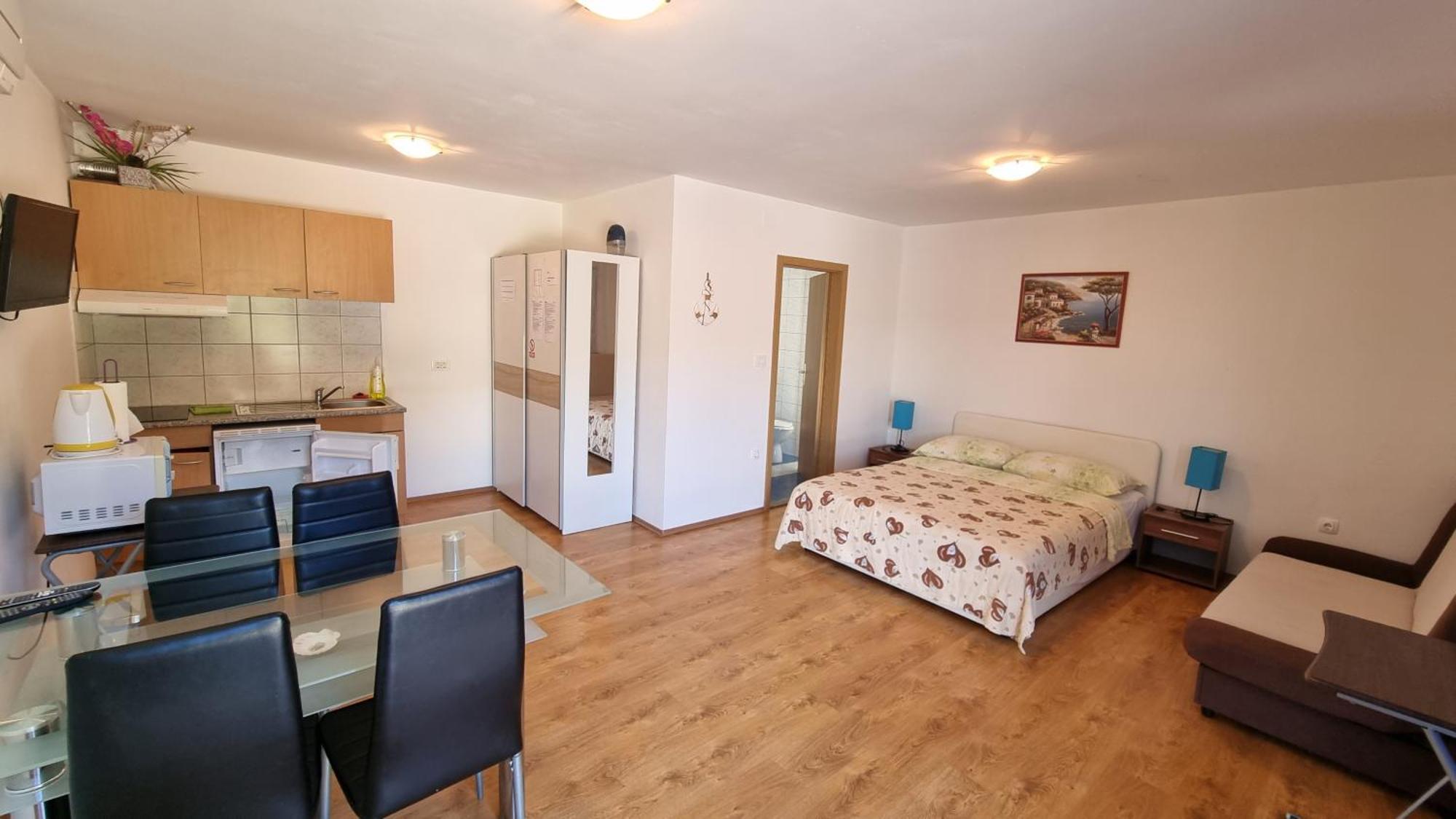 Apartmani Barbara Brseč Εξωτερικό φωτογραφία