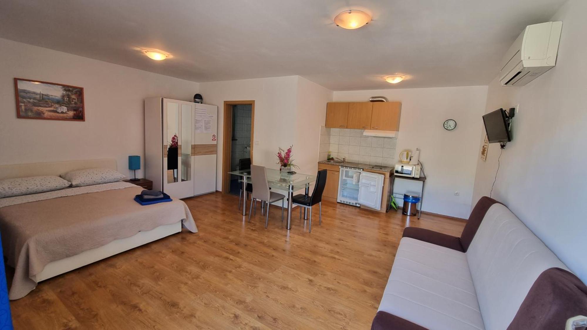 Apartmani Barbara Brseč Εξωτερικό φωτογραφία