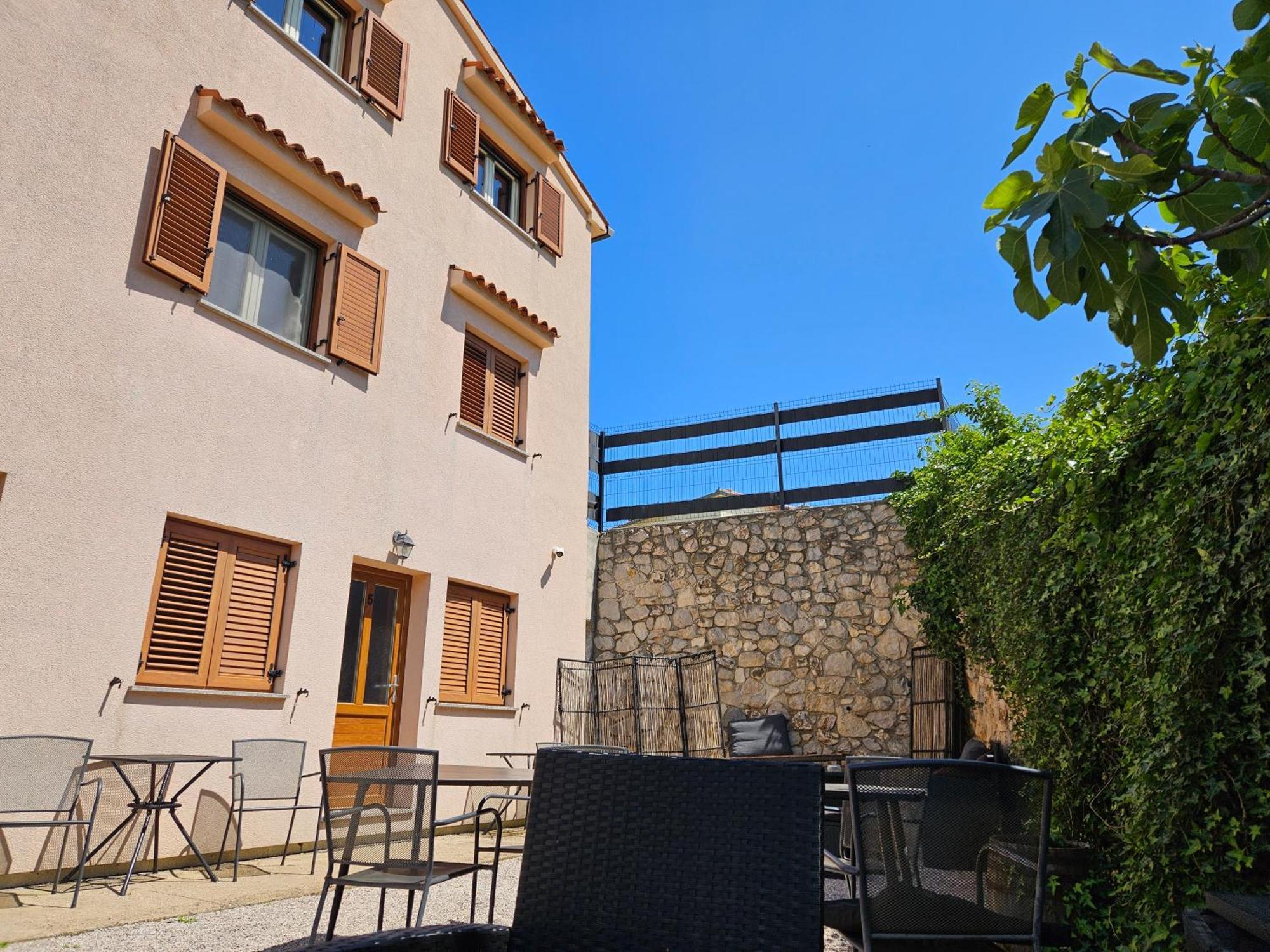 Apartmani Barbara Brseč Εξωτερικό φωτογραφία